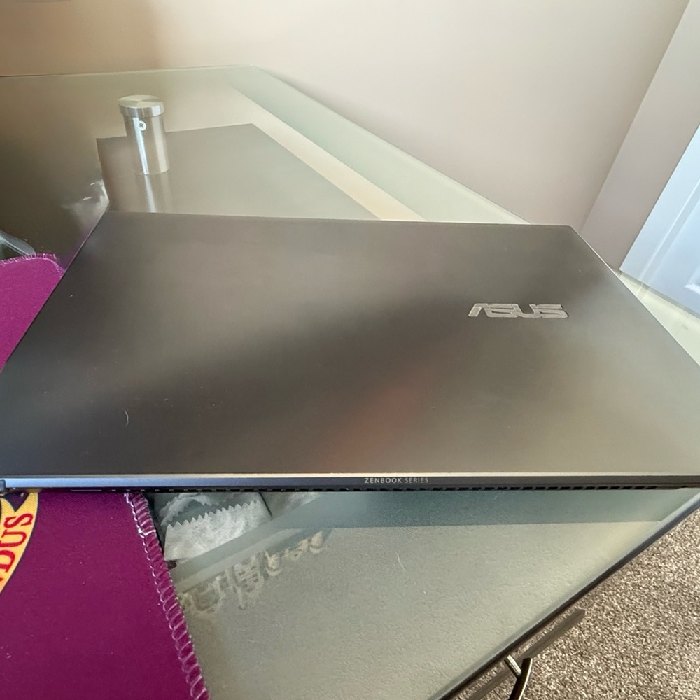 ASUS ZenBook Black Laptop